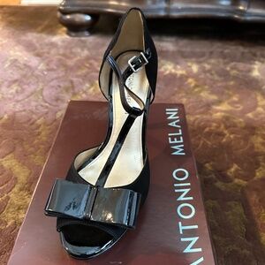 New- Never Worn: Antonio Melani Monique High Heel
